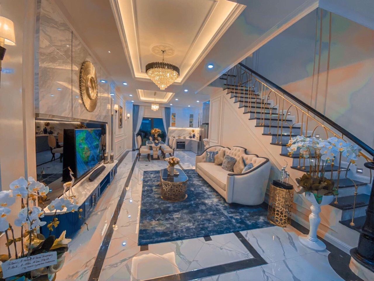 552288CE 76F2 4070 B5D6 3A56CB6BEDF5